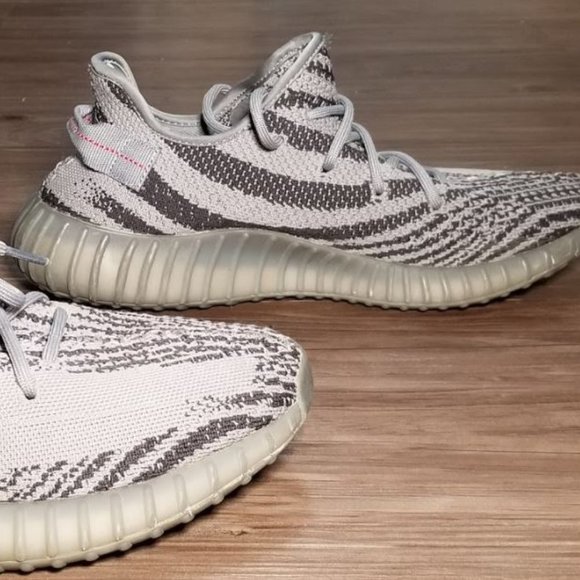 Yeezy Boost 350 V2 \'Beluga 2.0\'